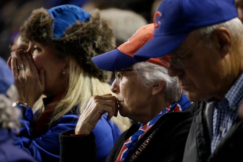 Illustration for article titled Here's Your Gallery Of Sad Cubs Fans